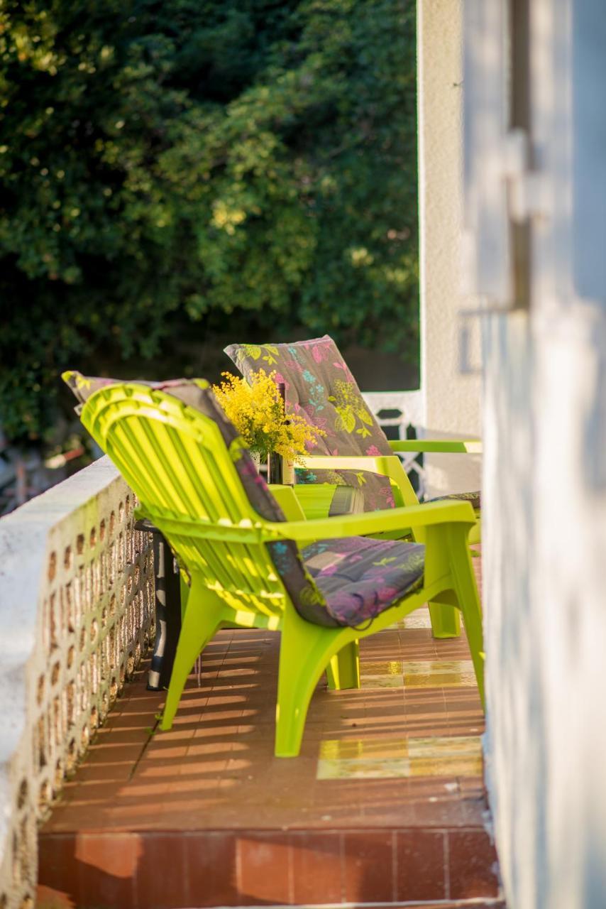 Holiday Home Nives Тиват Екстер'єр фото