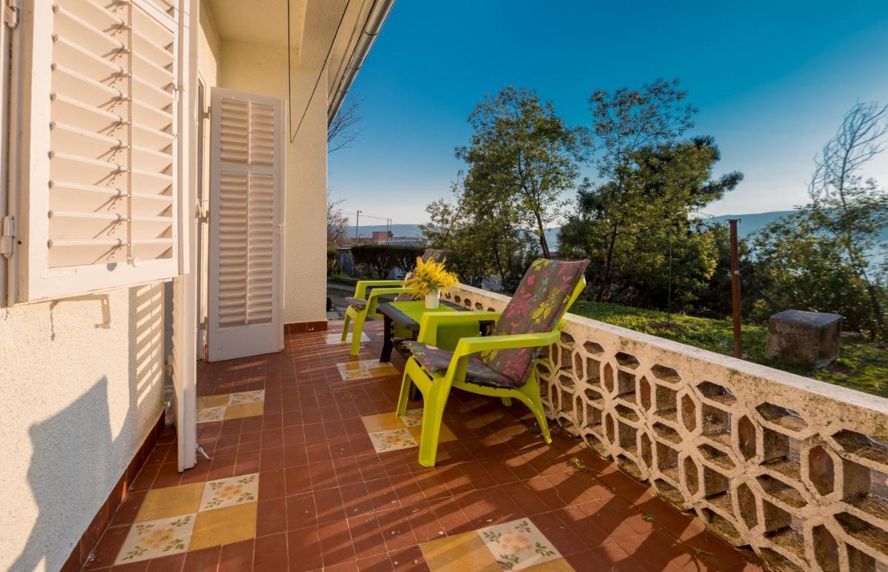 Holiday Home Nives Тиват Екстер'єр фото