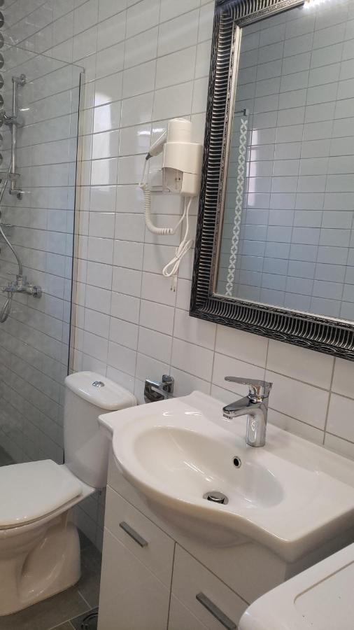 Holiday Home Nives Тиват Екстер'єр фото